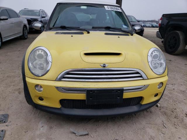 WMWRE33465TD93744 - 2005 MINI COOPER S YELLOW photo 5