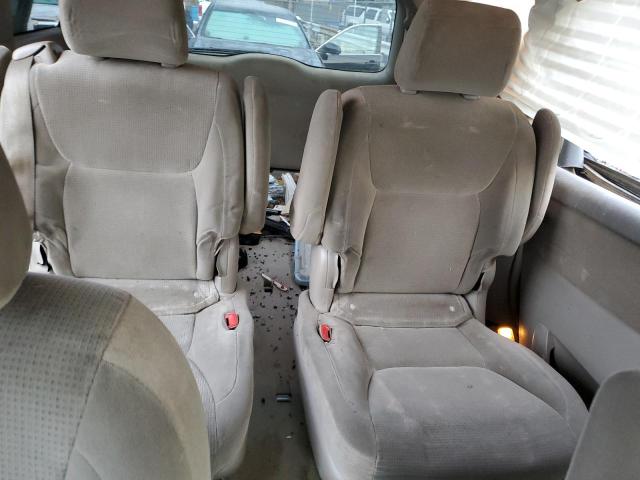 5TDBA23C05S037738 - 2005 TOYOTA SIENNA LE GOLD photo 10