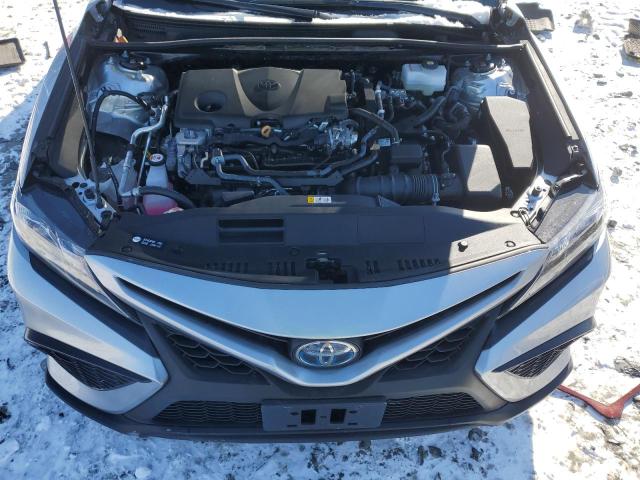 4T1G31AK7RU623662 - 2024 TOYOTA CAMRY SE NIGHT SHADE SILVER photo 11