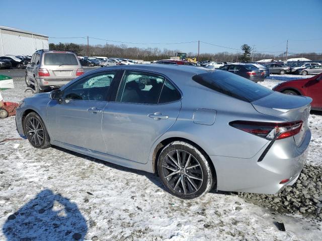4T1G31AK7RU623662 - 2024 TOYOTA CAMRY SE NIGHT SHADE SILVER photo 2