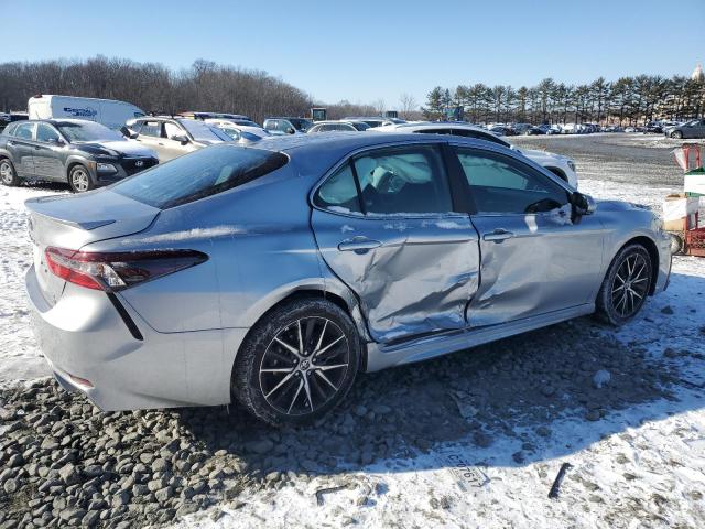 4T1G31AK7RU623662 - 2024 TOYOTA CAMRY SE NIGHT SHADE SILVER photo 3