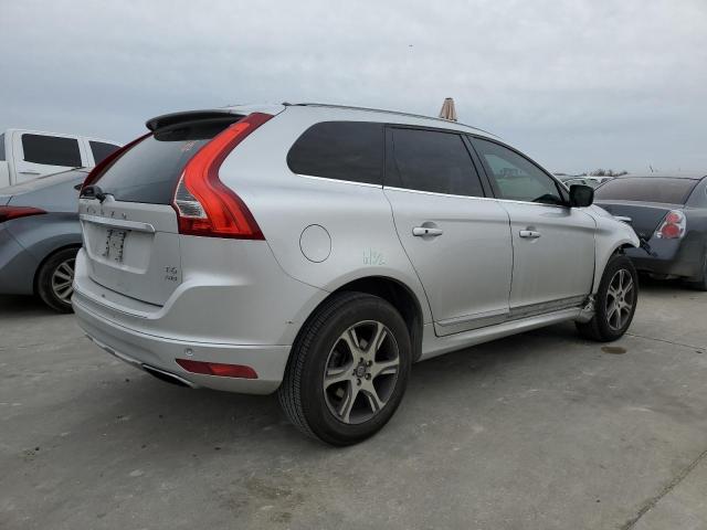 YV4902RMXF2651753 - 2015 VOLVO XC60 T6 PLATINUM SILVER photo 3