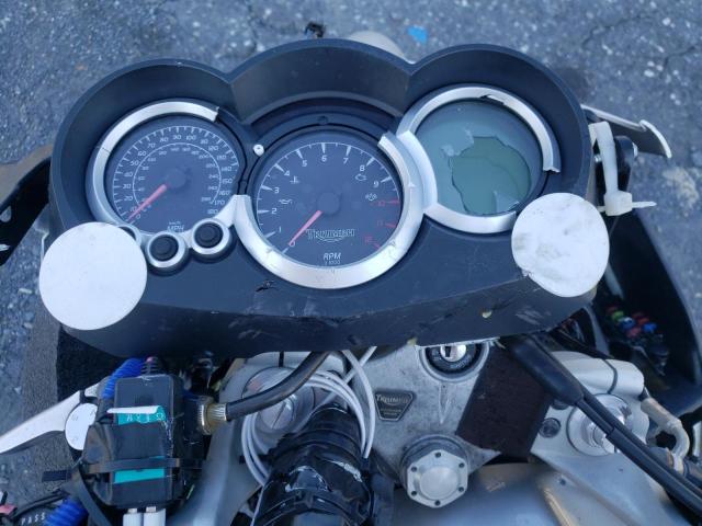 SMT600PK55J228886 - 2005 TRIUMPH MOTORCYCLE SPRINT ST SILVER photo 8