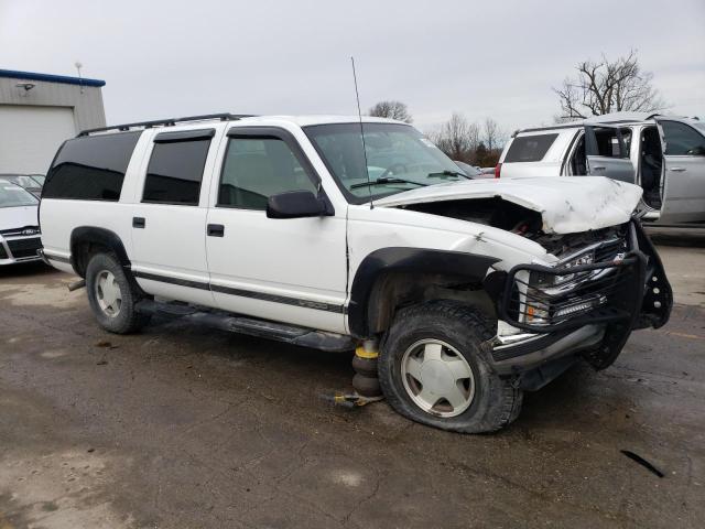 3GNFK16R9XG128492 - 1999 CHEVROLET SUBURBAN K1500 WHITE photo 4