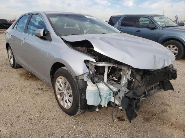 4T4BF1FK5FR452714 - 2015 TOYOTA CAMRY LE SILVER photo 4