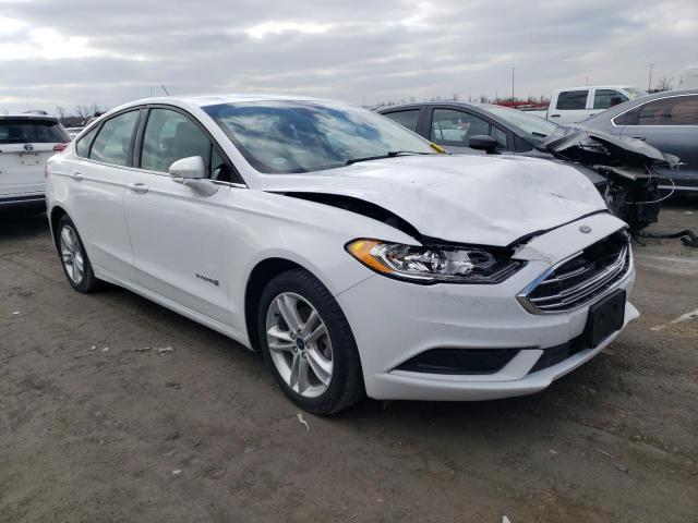 3FA6P0LU7JR270161 - 2018 FORD FUSION SE HYBRID WHITE photo 4