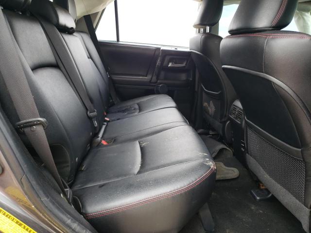JTEBU5JR0H5426045 - 2017 TOYOTA 4RUNNER SR5/SR5 PREMIUM 灰色 照片 11