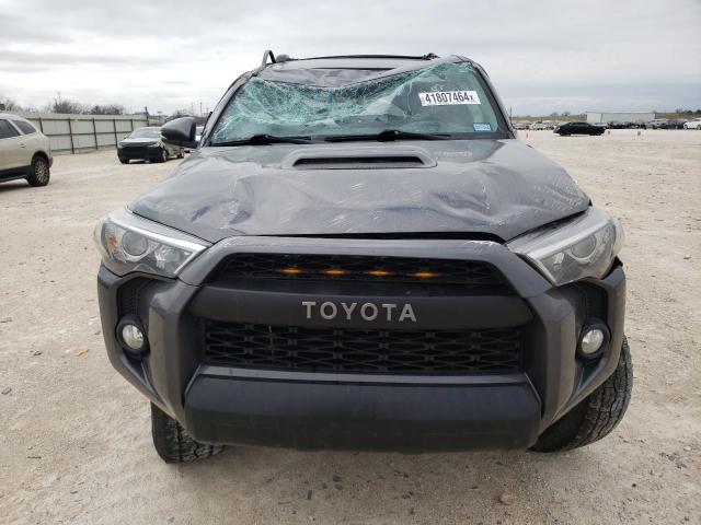 JTEBU5JR0H5426045 - 2017 TOYOTA 4RUNNER SR5/SR5 PREMIUM 灰色 照片 5