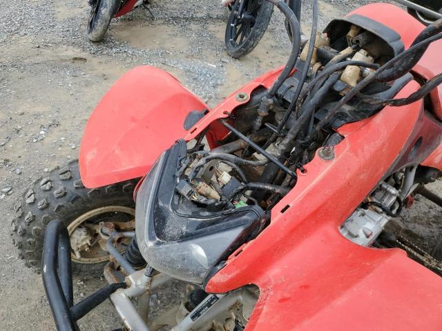 1HFTE230754502158 - 2005 HONDA TRX400 EX RED photo 9