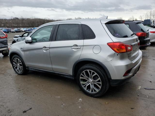 JA4AR3AU9JU025741 - 2018 MITSUBISHI OUTLANDER ES 银色 照片 2