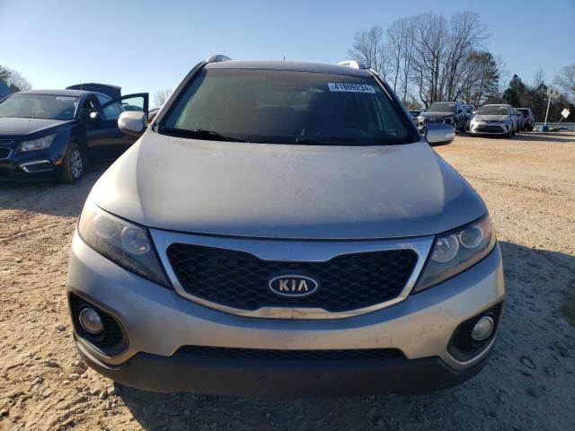 5XYKT4A66DG358245 - 2013 KIA SORENTO LX SILVER photo 5