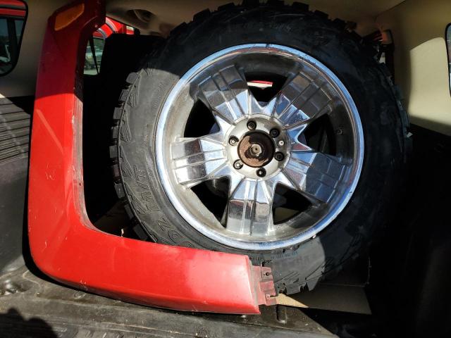 5GTDN136468116751 - 2006 HUMMER H3 RED photo 12