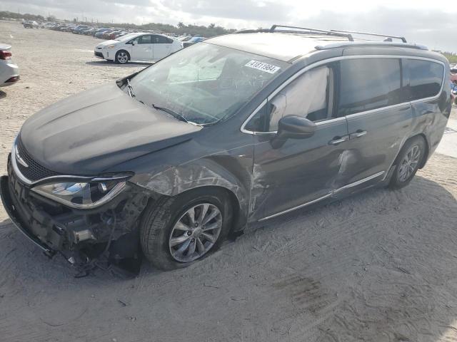 2C4RC1BG5JR119703 - 2018 CHRYSLER PACIFICA TOURING L Մոխրագույն լուսանկար 1