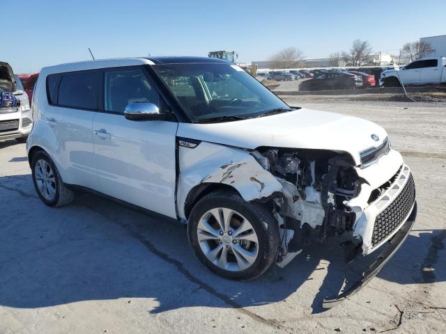 KNDJX3A5XG7257387 - 2016 KIA SOUL ! WHITE photo 4