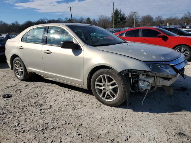 3FAHP0GA3AR371349 - 2010 FORD FUSION S BEIGE photo 4