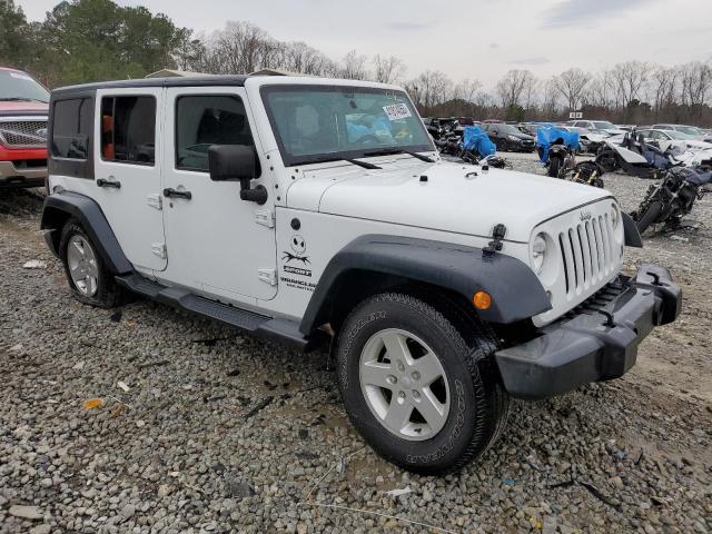 1C4BJWDG0GL348177 - 2016 JEEP WRANGLER U SPORT WHITE photo 4