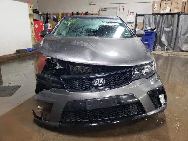 KNAFW6A39D5745002 - 2013 KIA FORTE SX GRAY photo 5