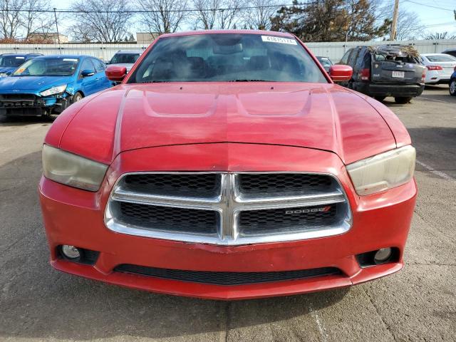 2C3CDXHG3DH502664 - 2013 DODGE CHARGER SXT RED photo 5