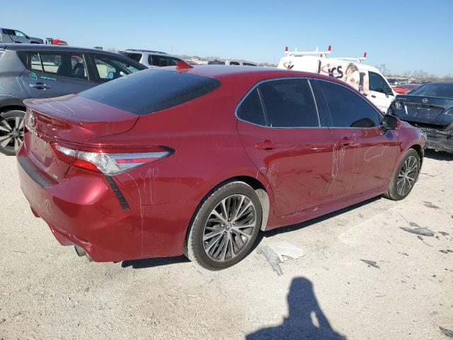 4T1B11HK0JU578963 - 2018 TOYOTA CAMRY L RED photo 3