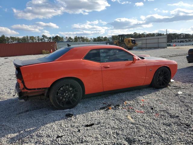 2C3CDZFJ6LH156778 - 2020 DODGE CHALLENGER R/T SCAT PACK ORANGE photo 3