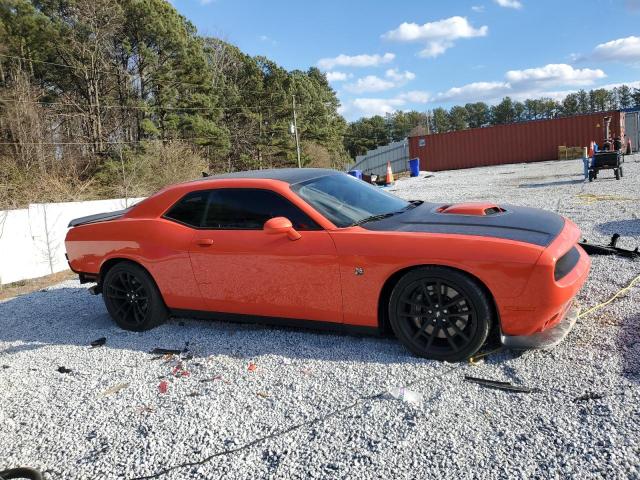 2C3CDZFJ6LH156778 - 2020 DODGE CHALLENGER R/T SCAT PACK ORANGE photo 4