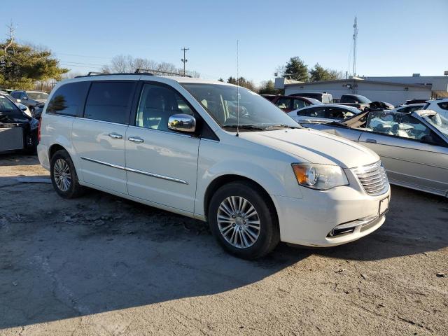 2C4RC1CG3DR684745 - 2013 CHRYSLER TOWN & COU TOURING L WHITE photo 4