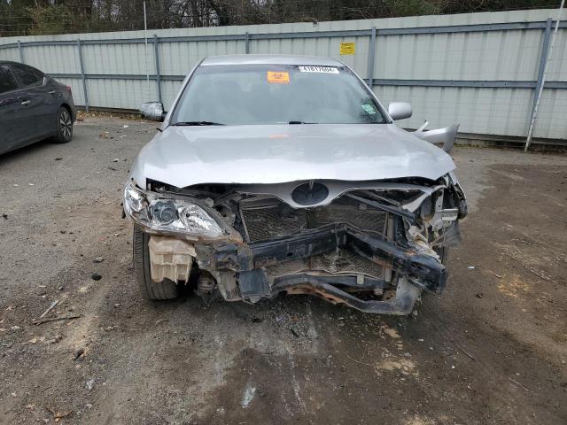 4T1BF3EK5AU092652 - 2010 TOYOTA CAMRY LE/X BASE SILVER photo 5