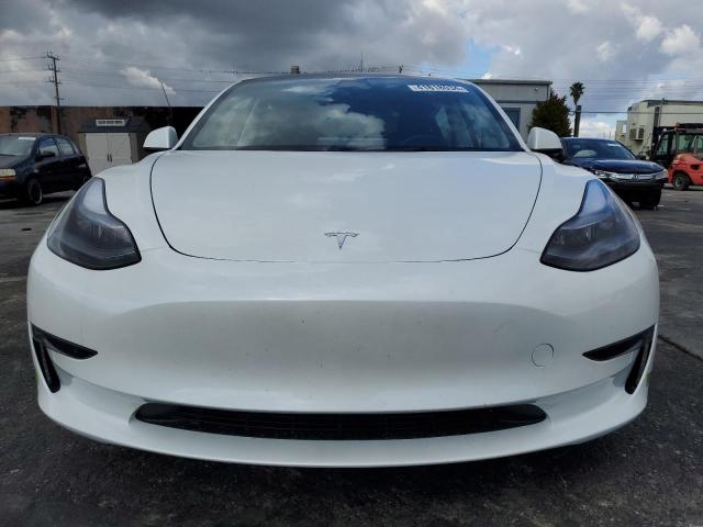 5YJ3E1EA7PF640238 - 2023 TESLA MODEL 3 WHITE photo 5