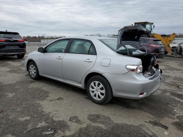 2T1BU4EE5BC651254 - 2011 TOYOTA COROLLA BASE SILVER photo 2