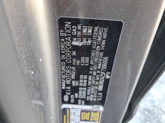 KNDJN2A25F7186006 - 2015 KIA SOUL GRAY photo 12