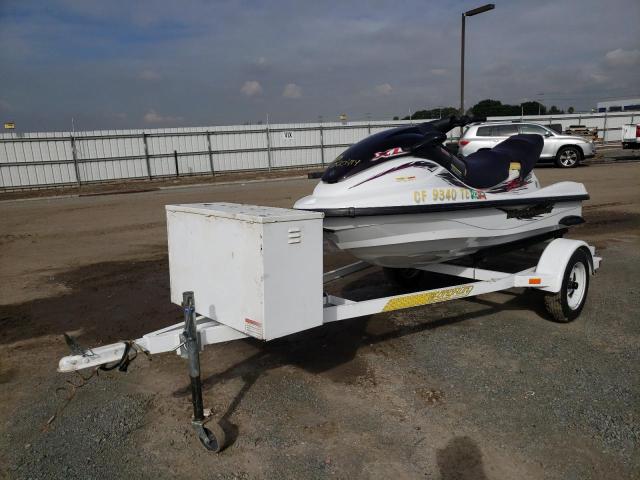 YAMA4131C999 - 1999 YAMAHA WAVERUNNER WHITE photo 2