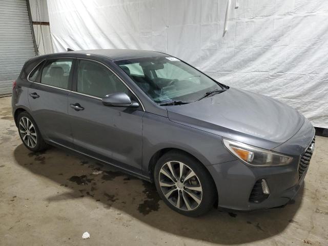 KMHH35LE7JU063312 - 2018 HYUNDAI ELANTRA GT GRAY photo 4