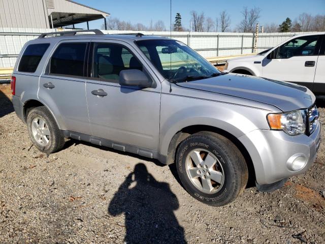 1FMCU0DG4CKC84715 - 2012 FORD ESCAPE XLT SILVER photo 4