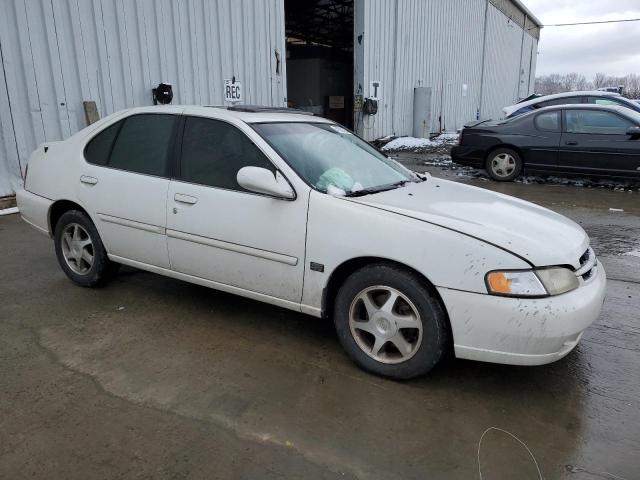 1N4DL01D6XC193716 - 1999 NISSAN ALTIMA XE WHITE photo 4