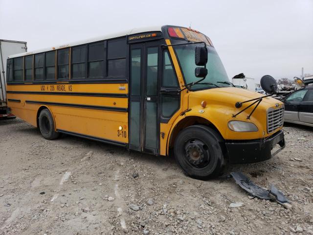 4UZABPDU4ACAN5148 - 2010 FREIGHTLINER CHASSIS B2B YELLOW photo 1