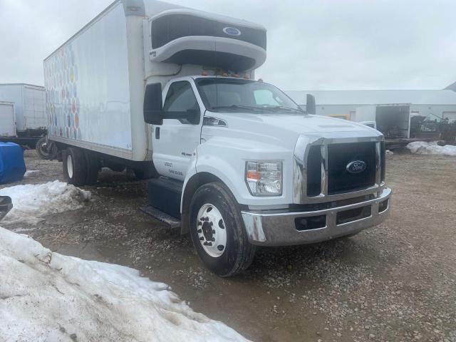 1FDNF6FE5HDB22466 - 2017 FORD F650 WHITE photo 1