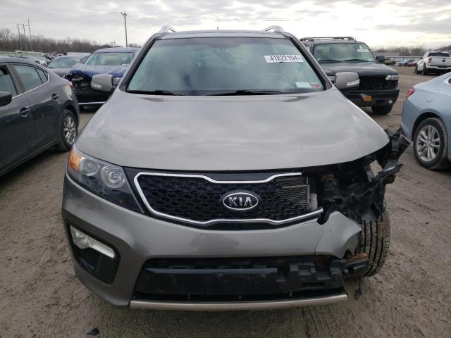 5XYKWDA20CG266289 - 2012 KIA SORENTO SX GRAY photo 5