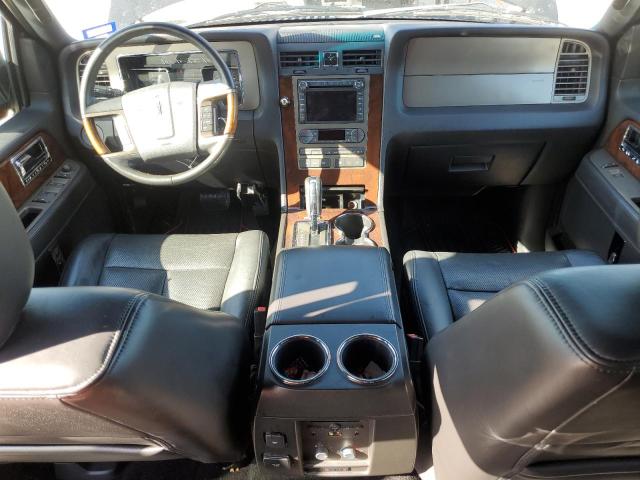 5LMJJ2H50EEL03327 - 2014 LINCOLN NAVIGATOR BLACK photo 8