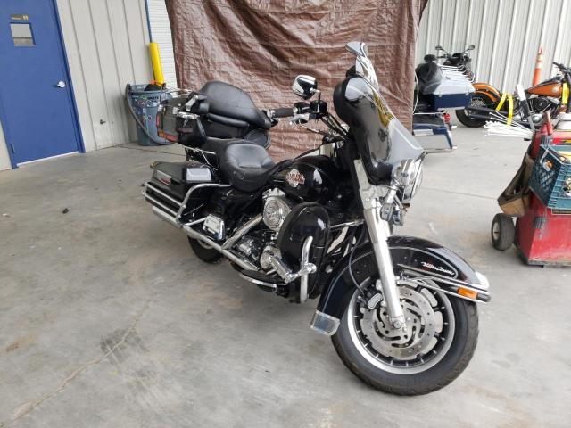 1HD1FCW145Y670677 - 2005 HARLEY-DAVIDSON FLHTCUI 黑色 照片 1
