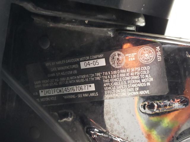 1HD1FCW145Y670677 - 2005 HARLEY-DAVIDSON FLHTCUI 黑色 照片 10