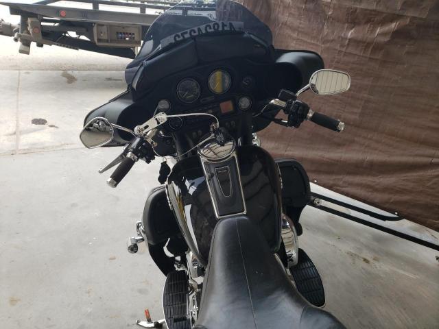 1HD1FCW145Y670677 - 2005 HARLEY-DAVIDSON FLHTCUI 黑色 照片 5