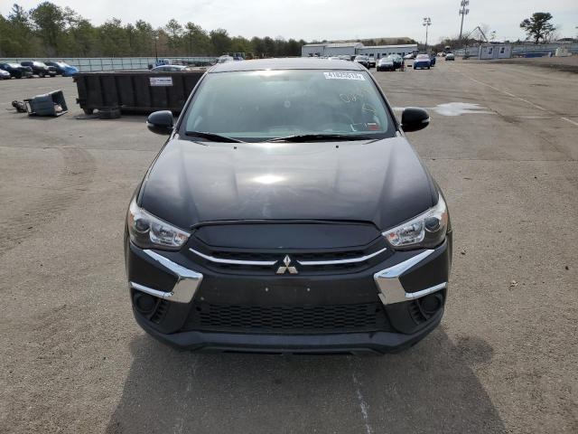 JA4AP3AU6KU028944 - 2019 MITSUBISHI OUTLANDER ES შავი ფოტო 5