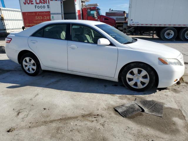 4T1BE46K38U775967 - 2008 TOYOTA CAMRY CE WHITE photo 4