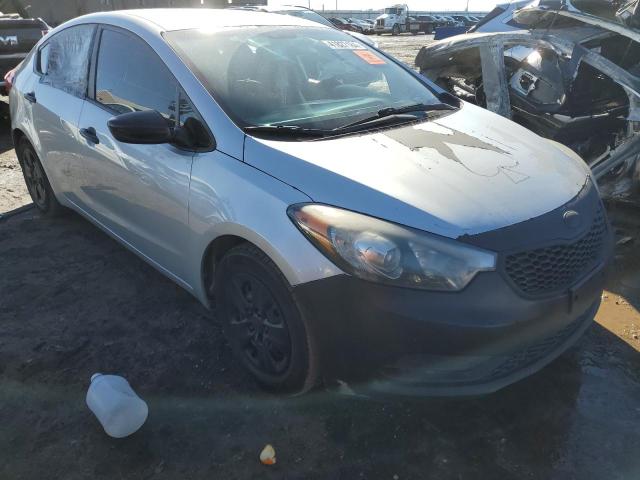 KNAFK4A68G5596435 - 2016 KIA FORTE LX SILVER photo 4