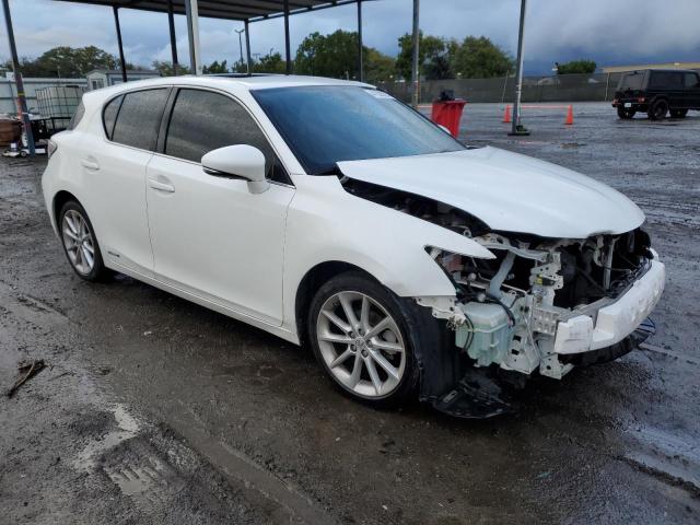 JTHKD5BH5C2072218 - 2012 LEXUS CT 200 WHITE photo 4