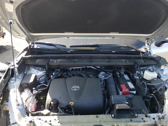 5TDHZRAH9NS119249 - 2022 TOYOTA HIGHLANDER XLE SILVER photo 11