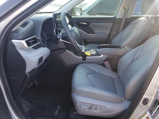 5TDHZRAH9NS119249 - 2022 TOYOTA HIGHLANDER XLE SILVER photo 7