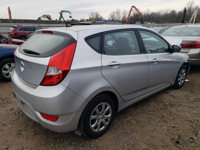 KMHCT5AE1CU023338 - 2012 HYUNDAI ACCENT GLS SILVER photo 3