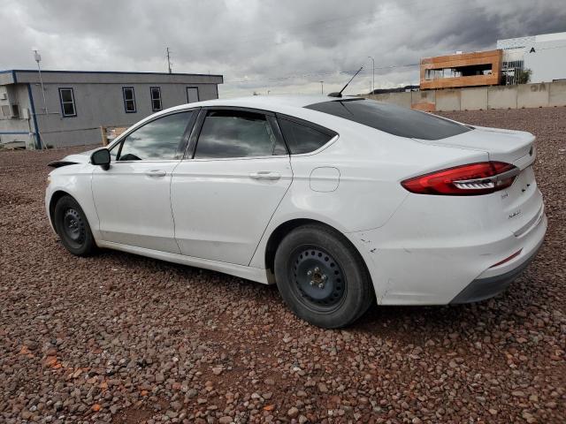 3FA6P0G73KR104211 - 2019 FORD FUSION S WHITE photo 2