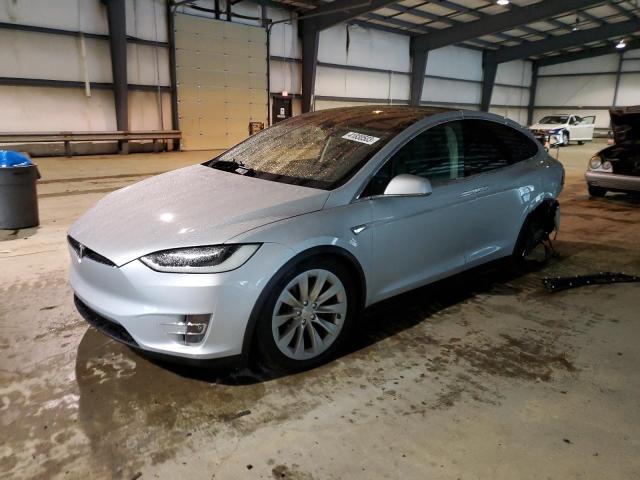 5YJXCAE24GF001721 - 2016 TESLA MODEL X SILVER photo 1